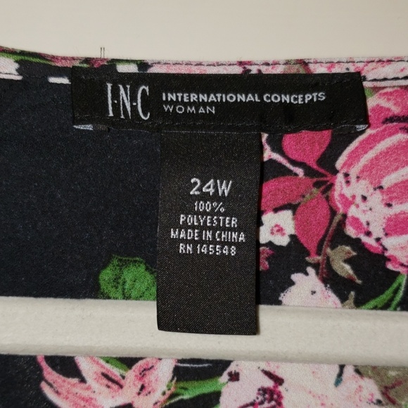 Dress - Picture 4 of 5